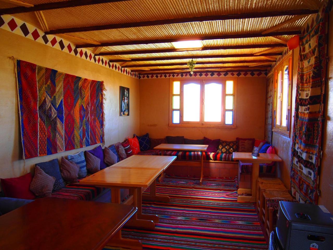 Riad Al Anwar تنغير المظهر الخارجي الصورة